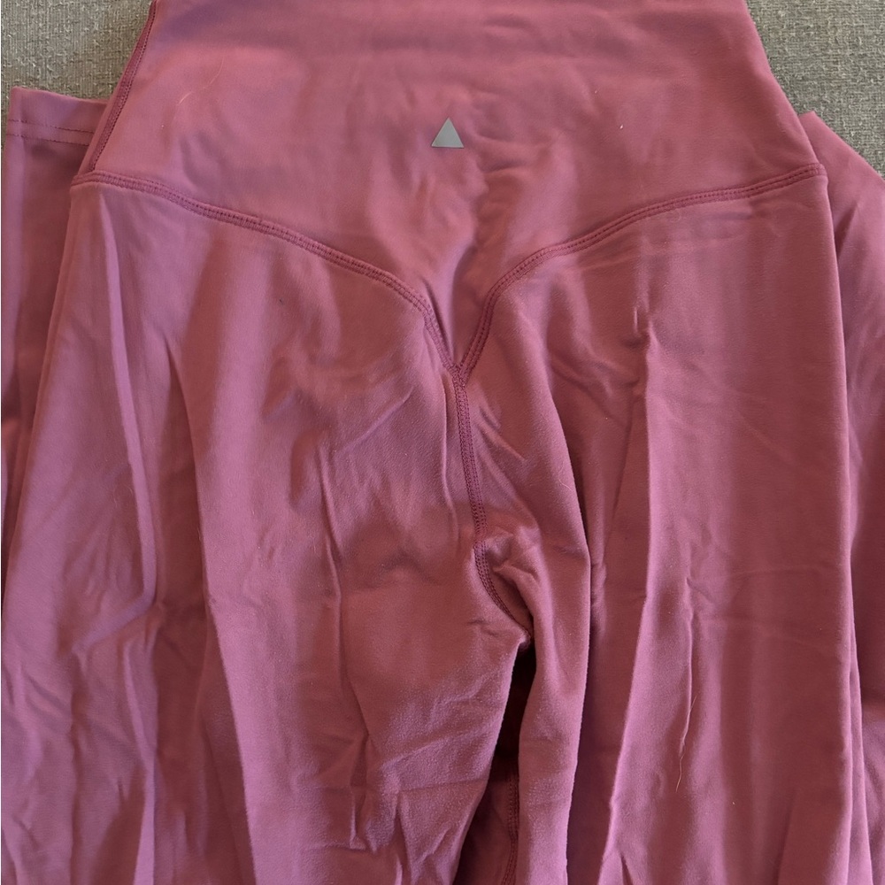 Women's Purple Leggings